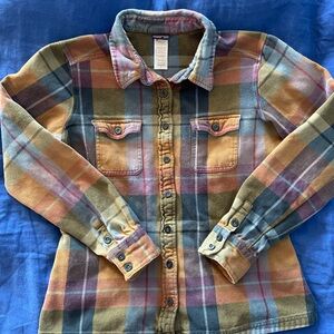 Patagonia Women’s Fjord Flannel HTF Tuscan Olive XS